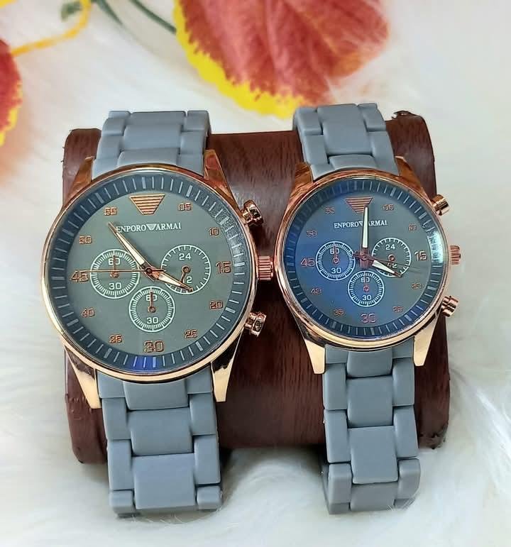 Stainless Steel Quartz Couple Watches - 2 Pcs Unisex Analogue Timepieces - Image 6
