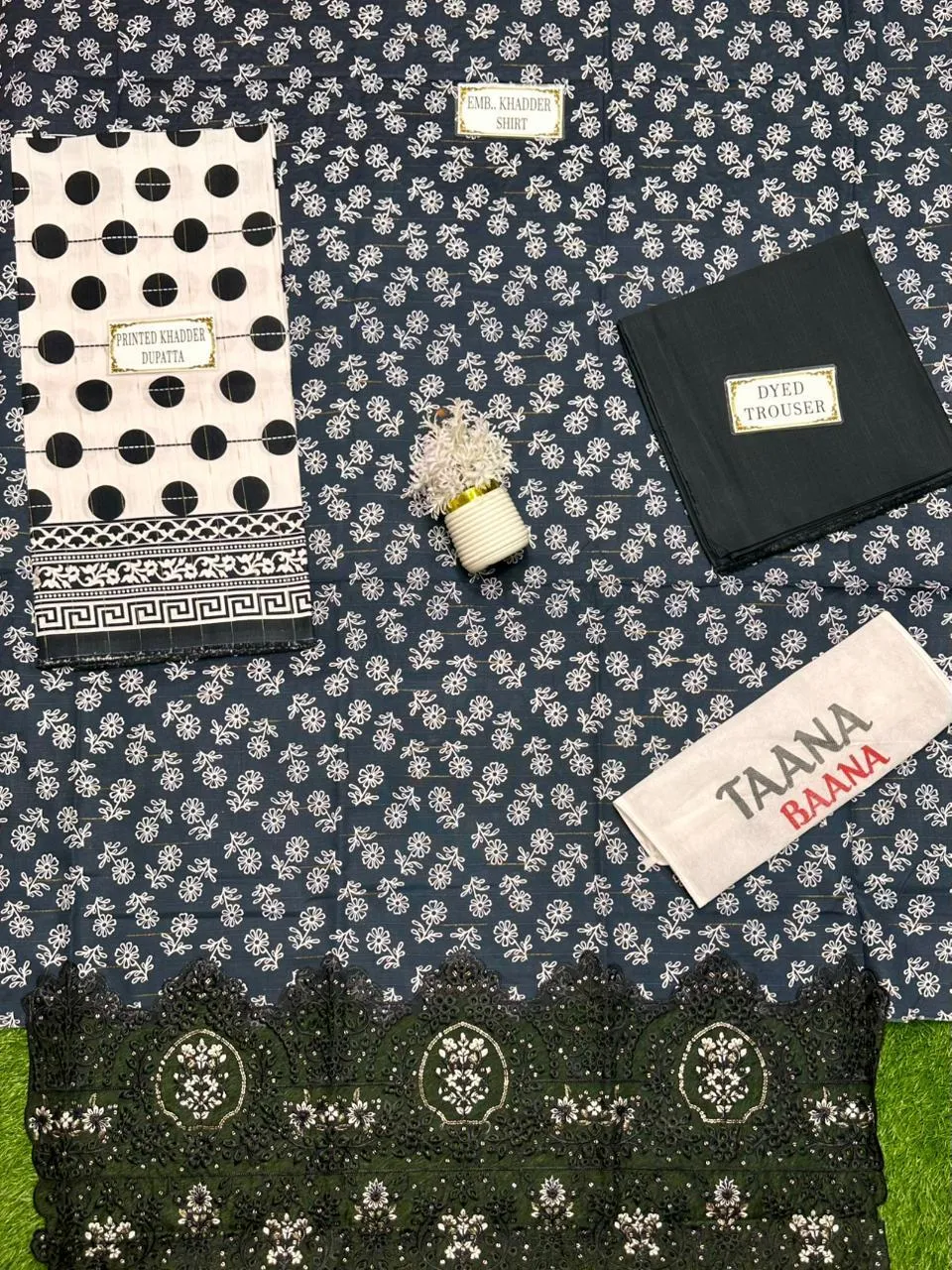 3 Pcs Women's Unstitched Printed Suit - Image 6