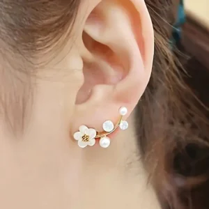 Chic Golden-Tone Flower & Pearl Stud Earrings for Girls